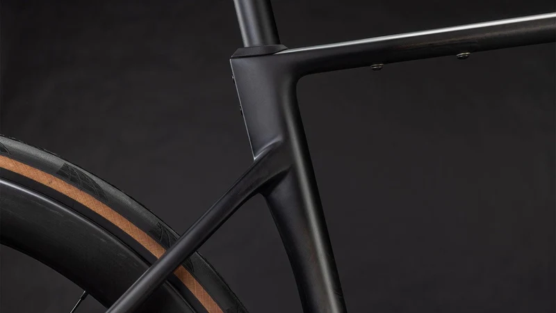 CUBE Attain C:62 SLT carbon´n´coalchrome