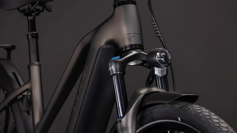 CUBE Touring Hybrid Comfort SLX 800 charcoal´n´chrome