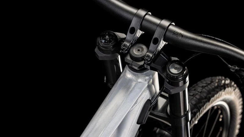 CUBE TWO15 Pro 27.5 rawmetal´n´black