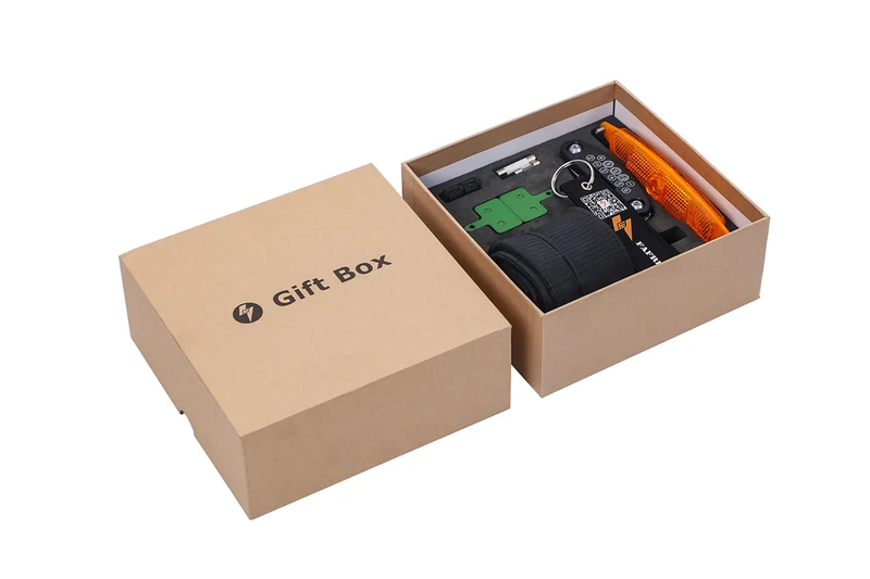 Zubehör-Geschenkbox (Gratis-Geschenk zum E-Bike, aber nicht separat erhältlich)