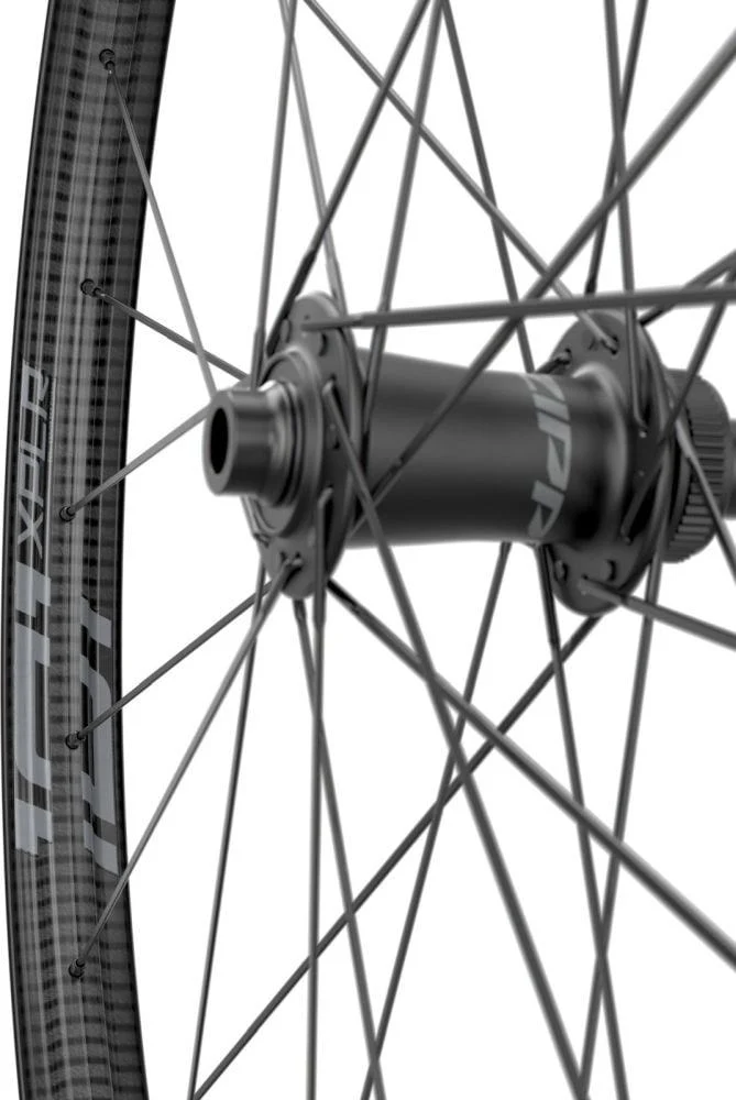 ZIPP 101 XPLR DISC vorne
