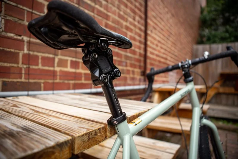 Cane Creek Thudbuster G4 ST Sattelstütze, 30,9mm x 375mm, 50mm Federweg, Parallelogramm-Mechanik, E-Bike geeignet, max. Fahrergewicht 150kg, schwarz