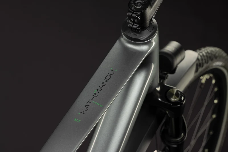 Cube Kathmandu SLT flashgrey´n´chrome 2027
