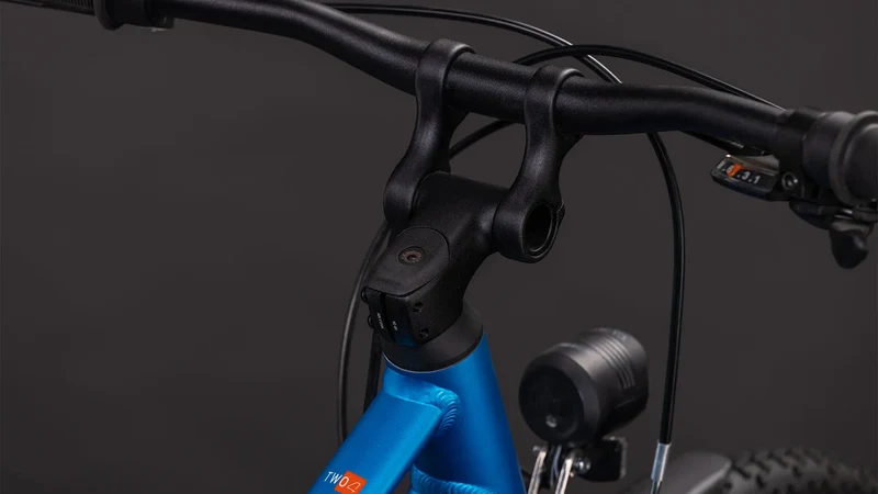 Cube Numove 240 FE topasblue´n´nebula 2027