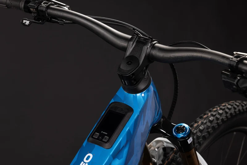 CUBE Stereo Hybrid ONE44 HPC AT 800 actionteam