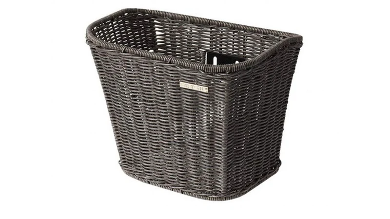 Basil Berlin Rattan Look VR