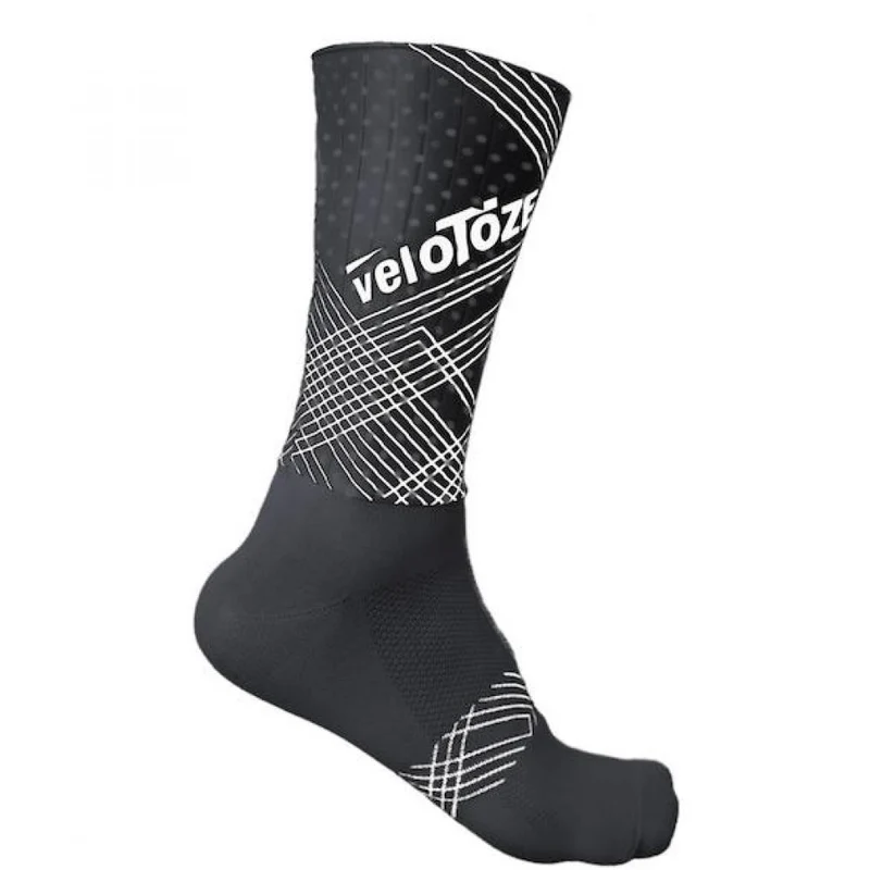 Mcg Socken Aero schwarz S schwarz - aerodynamische Radsocken für mehr Speed