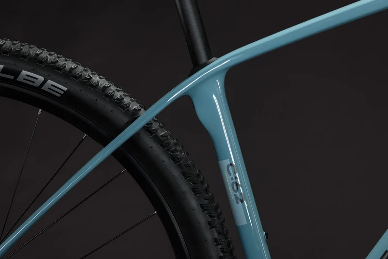 Cube Reaction C:62 One surfblue´n´black 2027