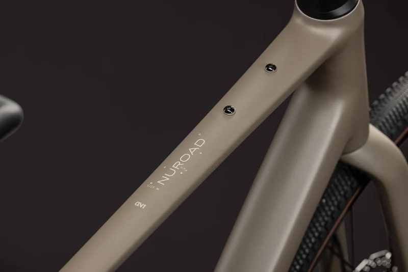Cube Nuroad One wood´n´grey 2027