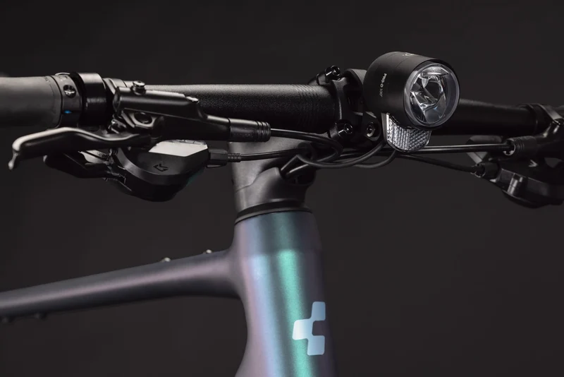 Cube Nulane Race FE smaragdgrey´n´prizm 2027
