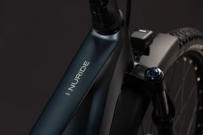 CUBE Nuride Hybrid Pro 800 deepteal´n´blue