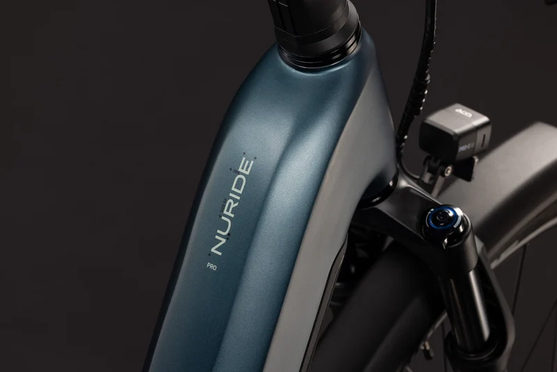 CUBE Nuride Hybrid Pro 800 deepteal´n´blue