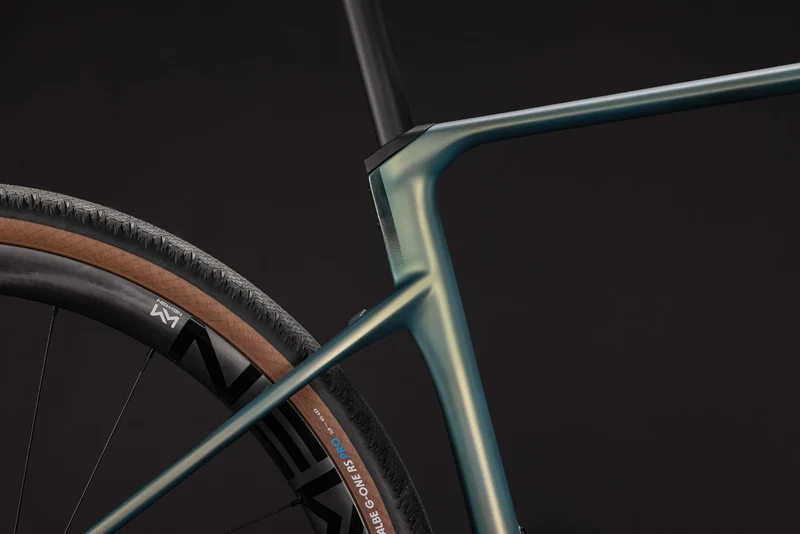 Cube Nuroad C:62 Race jungali´n´black 2027
