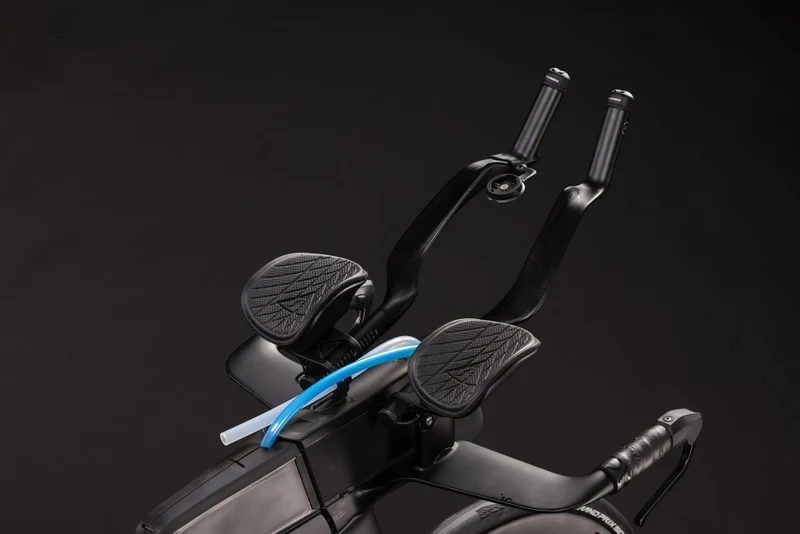 Cube Aerium C:68X Race carbon´n´chrome 2027