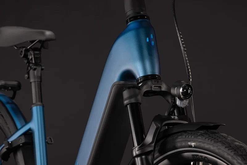 Cube Kathmandu Hybrid SLX 800 nebula´n´prizm EE 2027