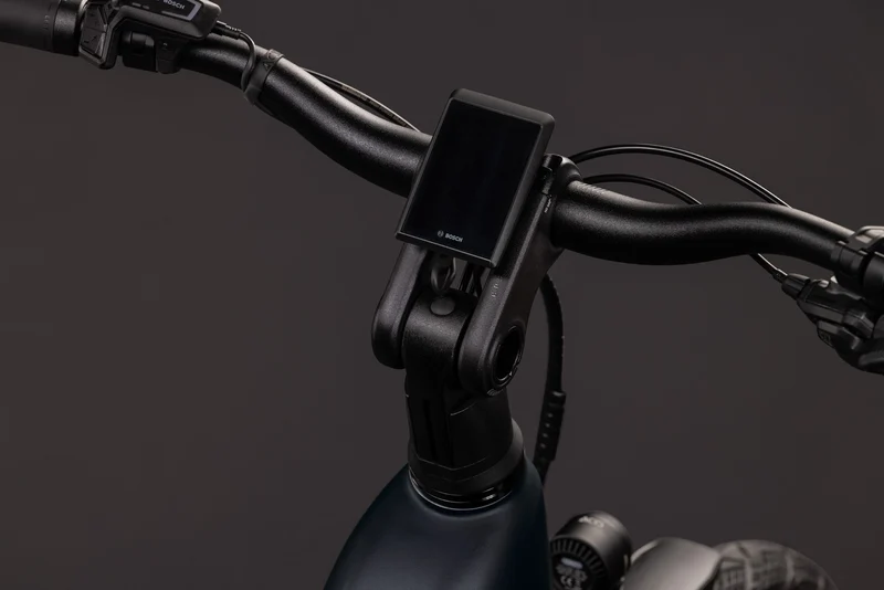 CUBE Kathmandu Hybrid Pro 800 coal´n´black