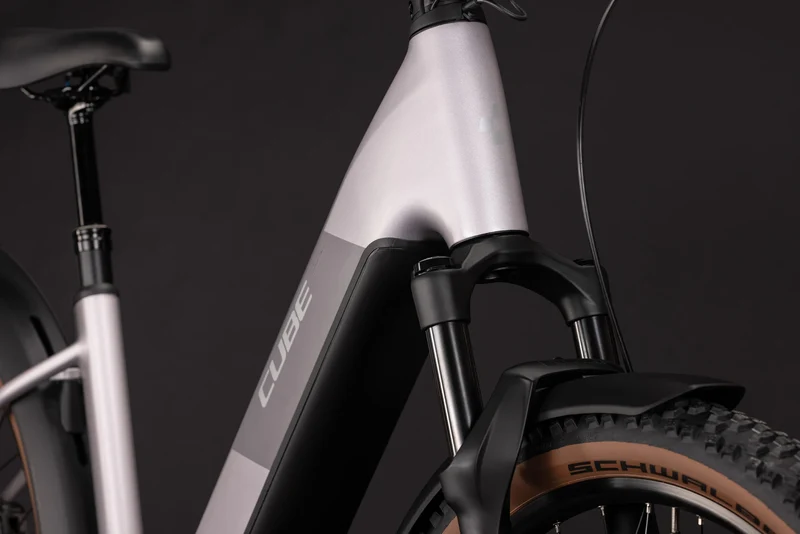 Cube Reaction Hybrid Pro 800 FE lilacbreeze´n´prizm EE 2027