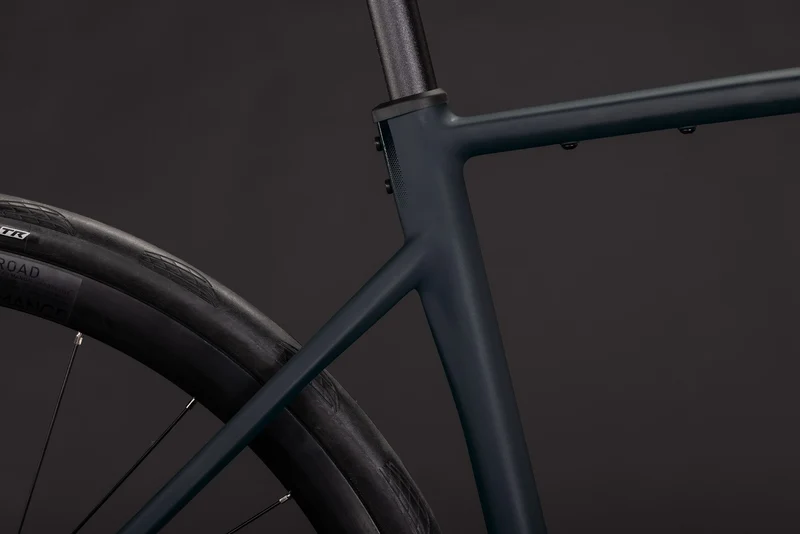 CUBE Attain SLX black´n´chrome