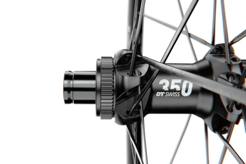 DT Swiss Laufrad P 1800 SPLINE 29" 622 x 23 mm schwarz - leichtes Disc-Laufrad mit Ratchet LN
