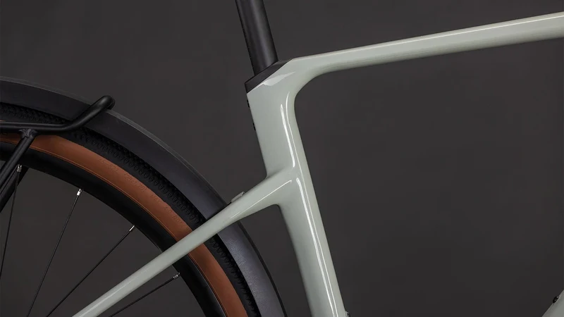 CUBE Nuroad Hybrid C:62 Race 400X FE reedbeige´n´black