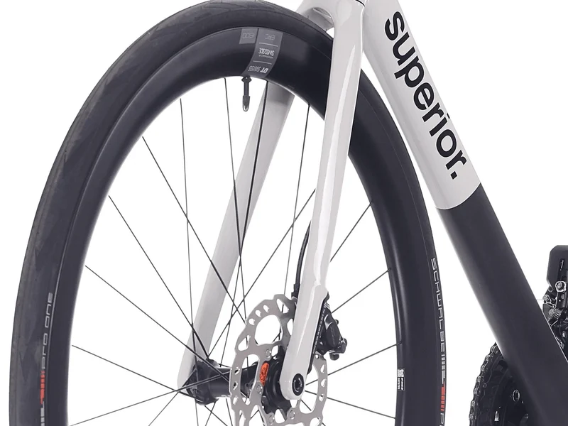 Superior RR 9.6 matte carbon/white