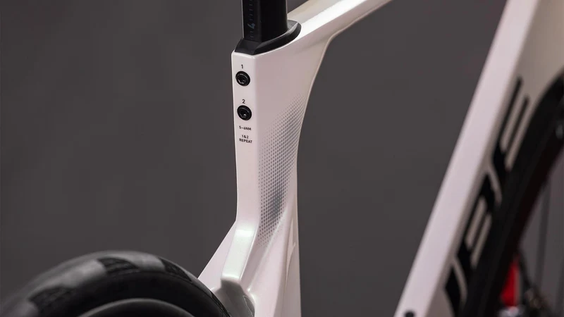 CUBE Litening AERO C:68X SLT teamline