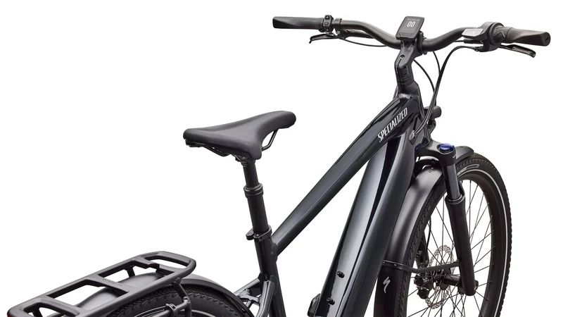 Specialized Vado 4.0 IGH Gloss Castblack / Satin Silver Reflective 2026