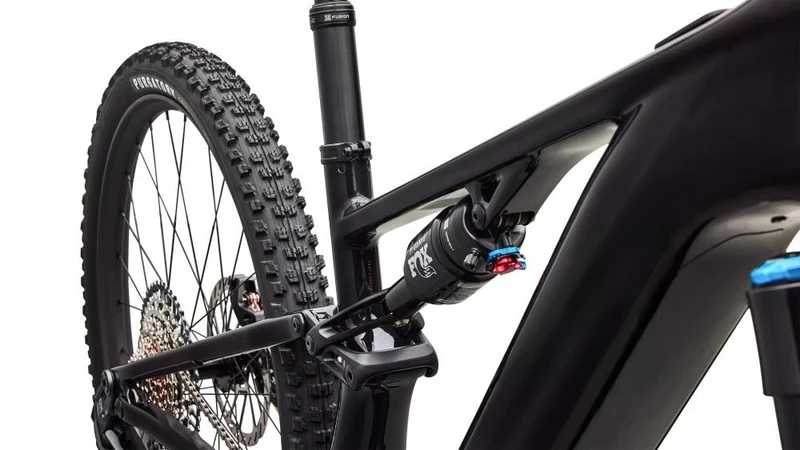 LEVO R EXPERT NB CARB/BNTGLDMET S4 - 29 Zoll E-Mountainbike
