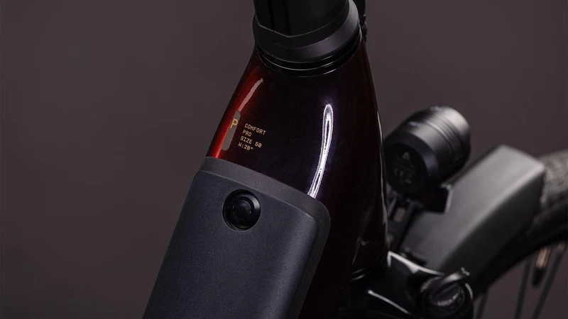 CUBE Supreme Hybrid Comfort Pro 600 solareclipse´n´gold
