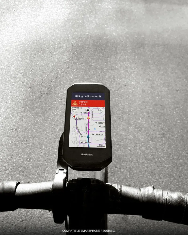 Garmin Edge 1050 GPS-Fahrradcomputer: 3,5" LCD, 480x800 Pixel, bis zu 20h Akkulaufzeit, GroupRide, Garmin Pay, vorinstallierte Fahrradkarten