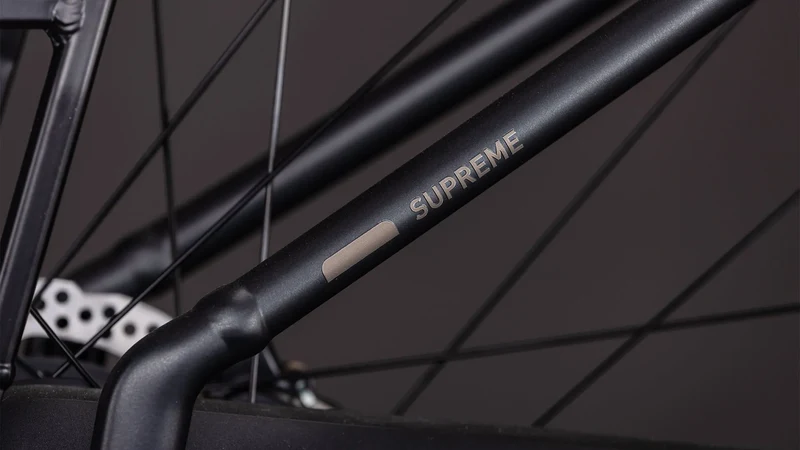 Cube Supreme Hybrid Comfort Pro 600 grey´n´chrome Tiefeinsteiger 2026