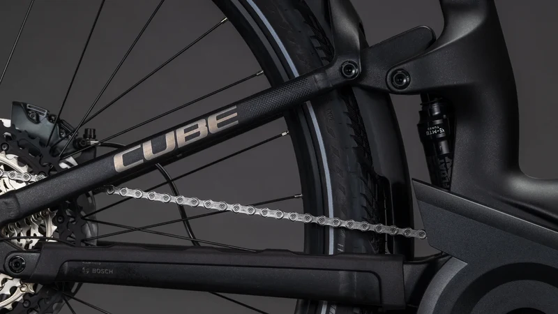 Cube Kathmandu Hybrid ONE11 HPC SLT 800 carbon´n´silverdust Tiefeinsteiger 2026