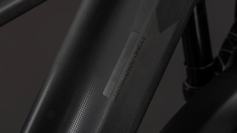 Cube Kathmandu Hybrid ONE11 HPC SLT 800 carbon´n´silverdust 2027