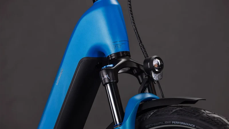 Cube Kathmandu Hybrid Comfort Pro 800 azure´n´black Tiefeinsteiger 2026