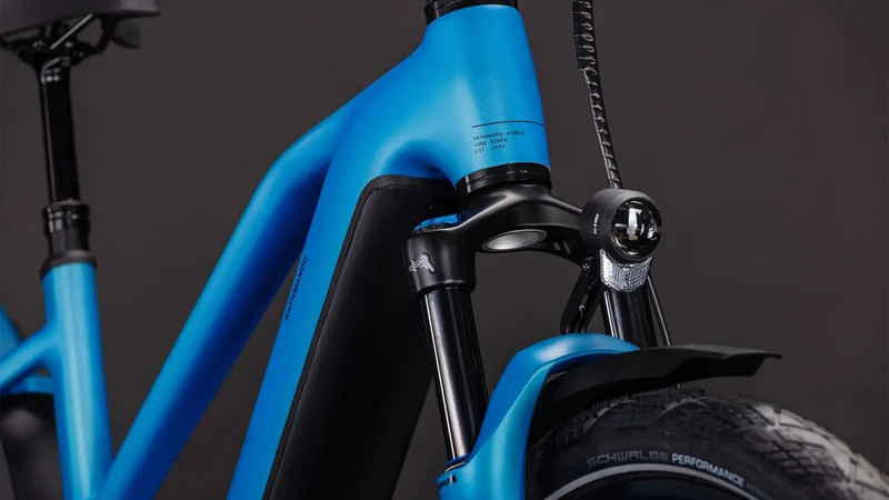 Cube Kathmandu Hybrid Comfort Pro 800 azure´n´black Trapeze 2026