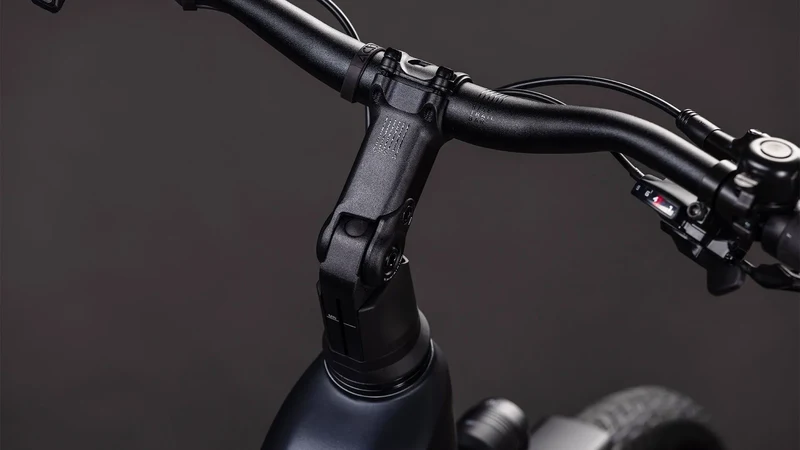 Cube Touring Hybrid ONE 600 coal´n´chrome Tiefeinsteiger 2026