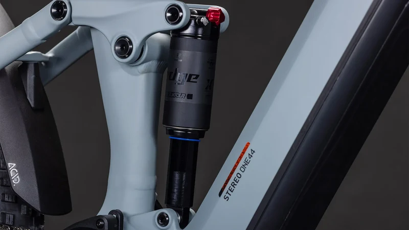Cube Stereo Hybrid ONE44 Pro 800 vulcan´n´orange 2026
