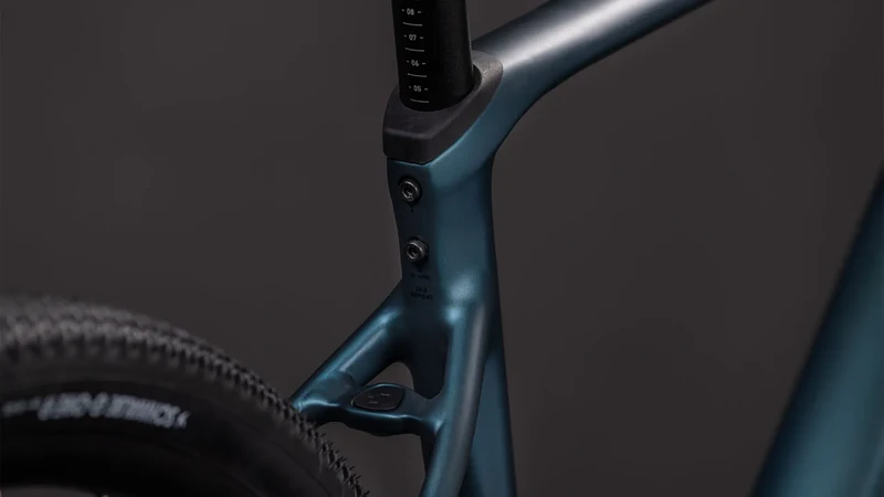 Cube Nuroad Race royalgreen´n´black 2026