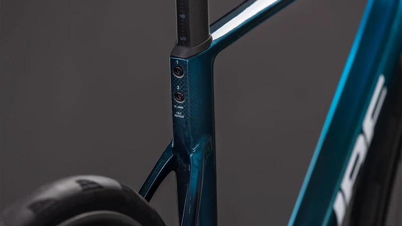 Cube Litening AIR C:68X SLX chromeblue´n´ liquidblue 2026