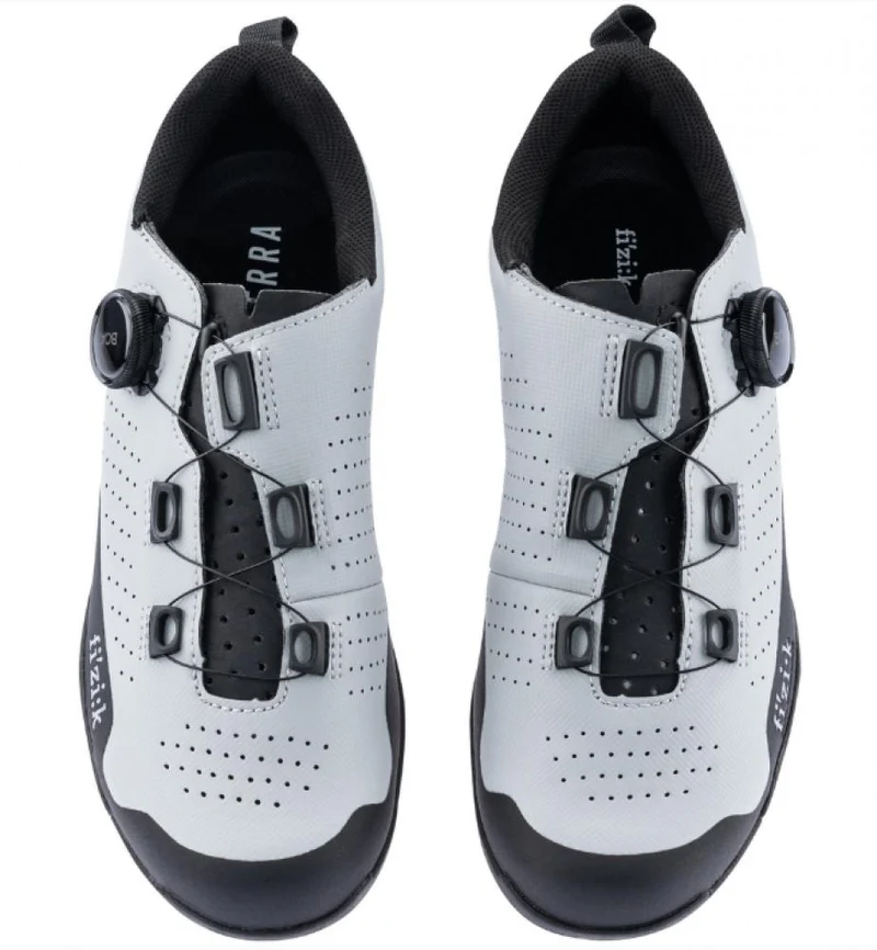 fizi:k MTB-Schuh Atlas Größe 39 mit BOA L6 Verschluss, X5 Nylon Außensohle & Microtex Laser Perforiert - All-Terrain Schuh, Volumen-Control