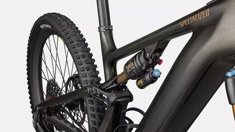 Specialized Levo 4 Pro Carbon METOBSD/BNTGLDMET 2026