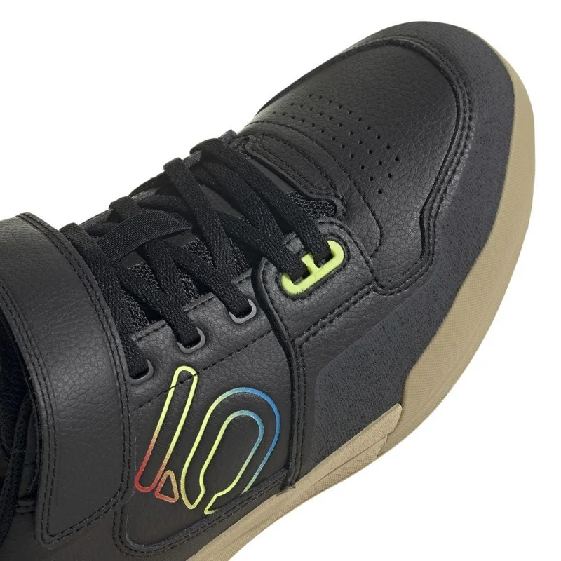 FiveTen Hellcat
