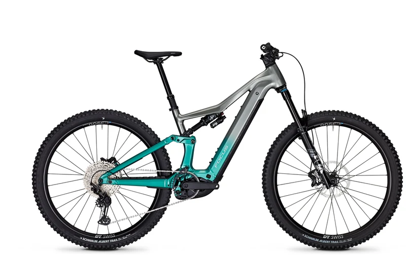 Focus JAM² 6.9 600 Nepalsilver / Emeraldgreen 2026