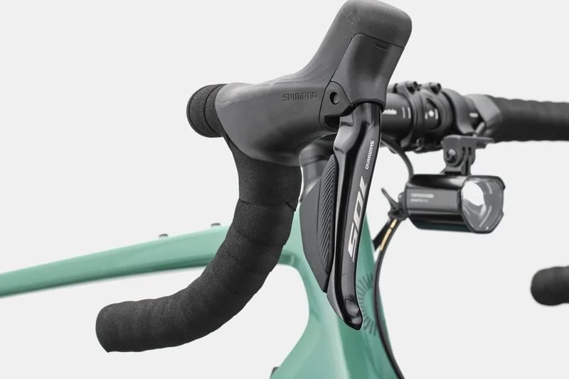 Cannondale 700 Synapse Carbon 2 LE green