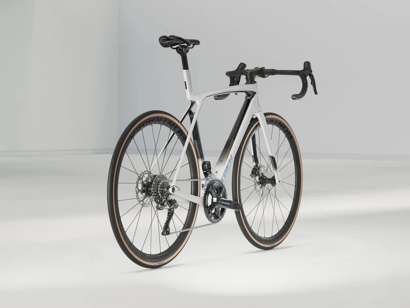 Trek Madone SL 6 White Prismatic